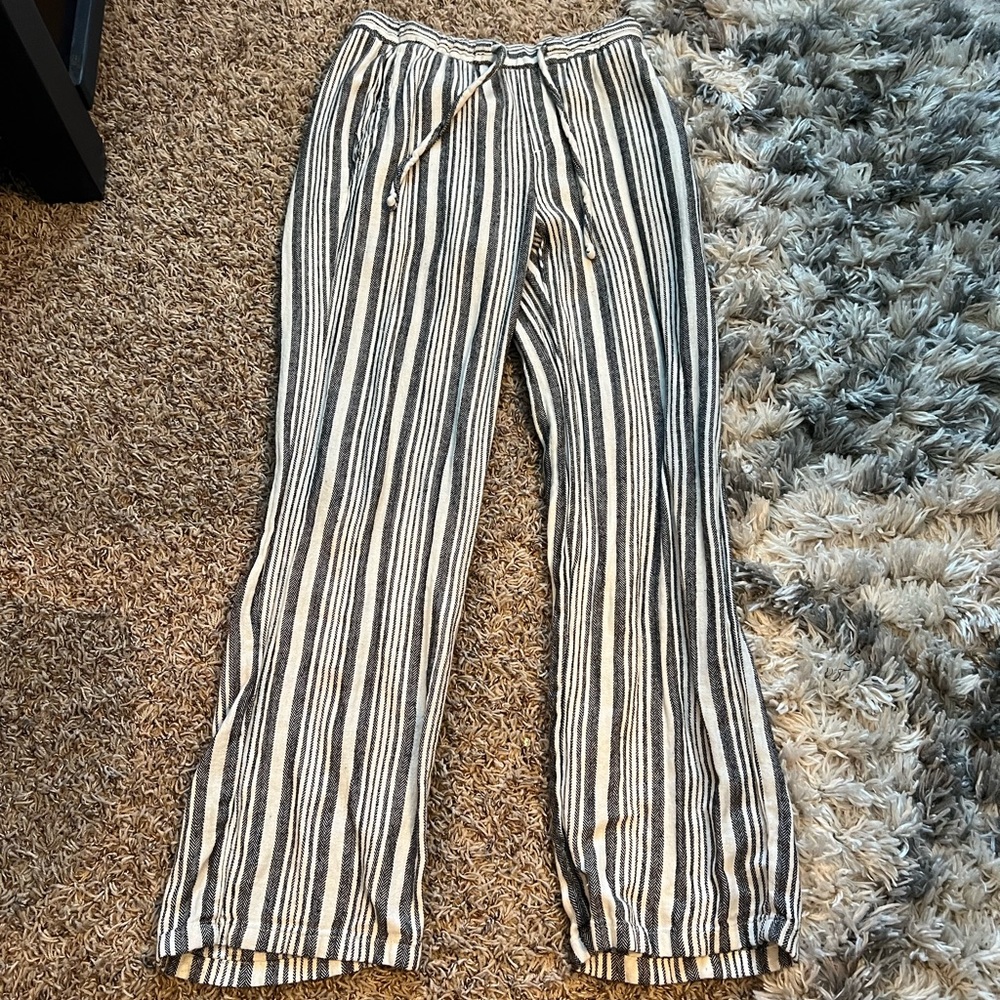 Stripped flowy pants